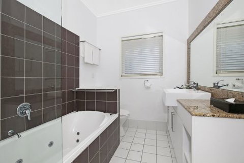 Comfort Inn & Suites Northgate - Lightning Ridge Tourism 2