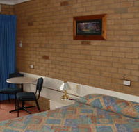 Bogong Moth Motel - Lightning Ridge Tourism
