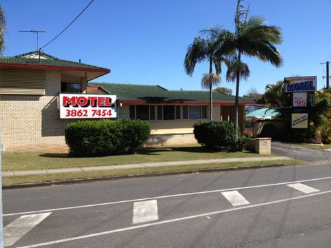 Aspley Sunset Motel - Lightning Ridge Tourism 0