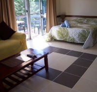 Cardwell Beach Motel - Lightning Ridge Tourism