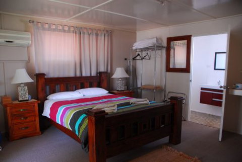 Warrego - Lightning Ridge Tourism 1
