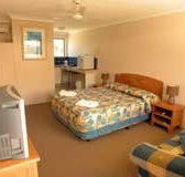 Montego Mermaid Beach Motel - Lightning Ridge Tourism