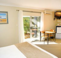 Tiarri Terrigal - Lightning Ridge Tourism
