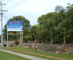 Blue Marlin Resort & Motor Inn - Budget Chain - Lightning Ridge Tourism 0