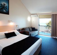 Whitsunday Sands - Lightning Ridge Tourism