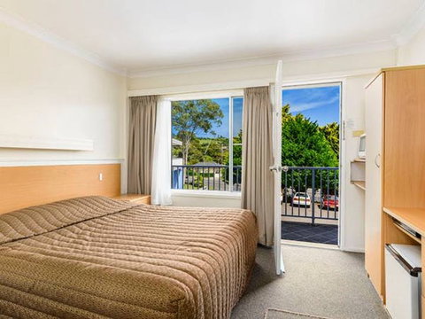 Motel 617 - Lightning Ridge Tourism 3