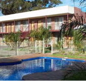 Moama Tavern Palms Motel - Lightning Ridge Tourism