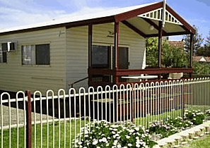 Office Beach Caravan Park - Lightning Ridge Tourism