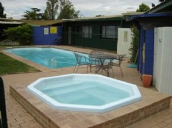 Barossa Motor Lodge - Lightning Ridge Tourism 0