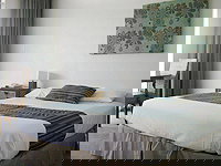 Coonawarra Motor Lodge Motel - Lightning Ridge Tourism 1