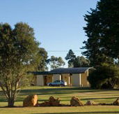  William Macintosh Motor Lodge - Lightning Ridge Tourism