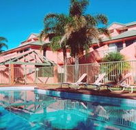 Tuscany Apartments - Lightning Ridge Tourism