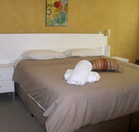 Little Cove Currumbin Beach Resort - Lightning Ridge Tourism