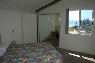 Tathra Beach House Apartments - Lightning Ridge Tourism 3
