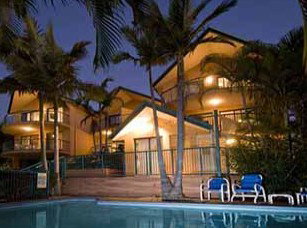 Karana Palms Resort - Lightning Ridge Tourism 0