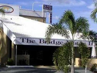 Bridge Motor Inn - Lightning Ridge Tourism 0