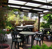 Lake Front Motel - Lightning Ridge Tourism