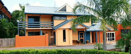 Cannonvale Reef Gateway Hotel Motel - Lightning Ridge Tourism