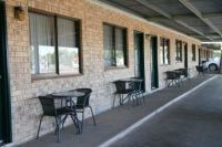 Barcaldine Country Motor Inn - Lightning Ridge Tourism 1