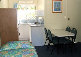 Mango Tree Motel - Lightning Ridge Tourism 2