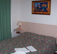 Rainbow Motel - Lightning Ridge Tourism