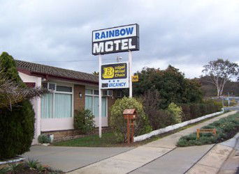 Rainbow Motel - Lightning Ridge Tourism 2