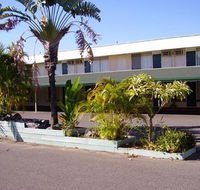 Ambassador Motel - Lightning Ridge Tourism