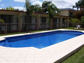 Sunraysia Motel And Holiday Apartments - Lightning Ridge Tourism 0