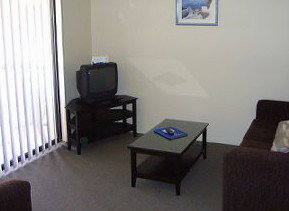 Chevron Palms - Lightning Ridge Tourism 2