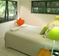 The Retreat Beach Houses - Lightning Ridge Tourism