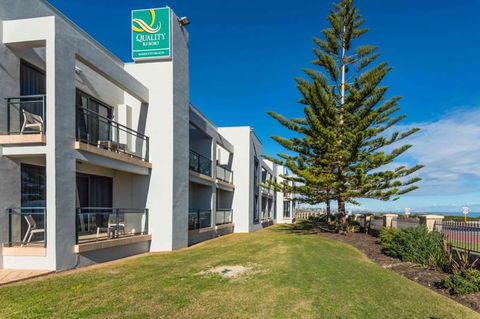 Quality Resort Sorrento Beach - Lightning Ridge Tourism 0