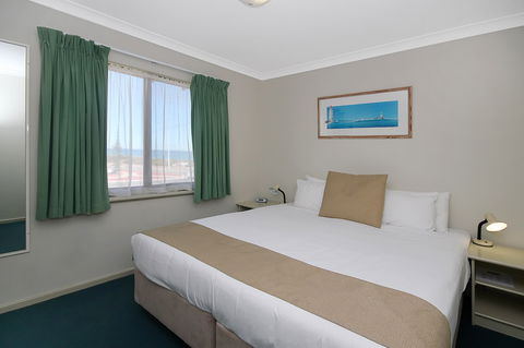Quality Resort Sorrento Beach - Lightning Ridge Tourism 5