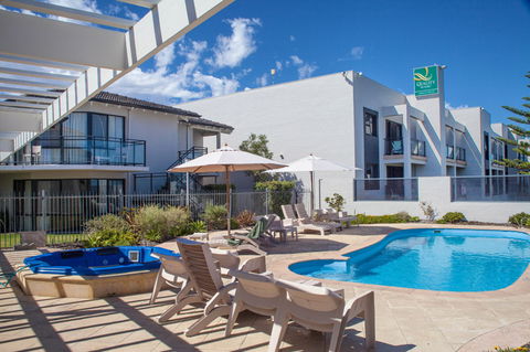 Quality Resort Sorrento Beach - Lightning Ridge Tourism 9