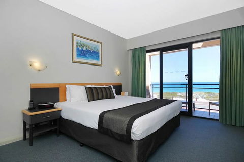 Quality Resort Sorrento Beach - Lightning Ridge Tourism 10