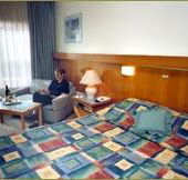 The Chadstone Motor Inn - Lightning Ridge Tourism