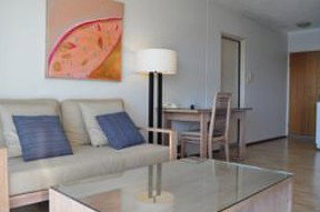 Cullen Bay Serviced Apartments - Lightning Ridge Tourism 4
