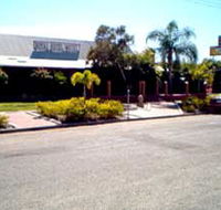 Royal Hotel Resort - Lightning Ridge Tourism