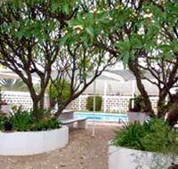 Inland Oasis Motel - Lightning Ridge Tourism
