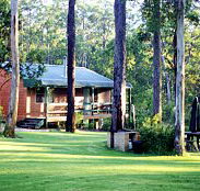 Chiltern Lodge - Lightning Ridge Tourism
