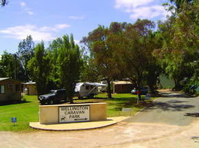 Wellington SA Lightning Ridge Tourism