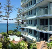 Campbells Cove Beachfront Apartments - Lightning Ridge Tourism