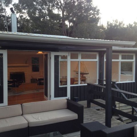 Greens Beach Cottage - Lightning Ridge Tourism 4