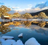 Moonbah Hut - Lightning Ridge Tourism