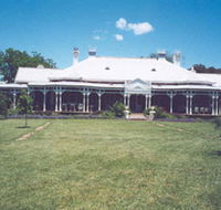 Coombing Park Homestead - Lightning Ridge Tourism