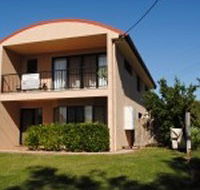 Reef Links Serviced Apartment - Lightning Ridge Tourism