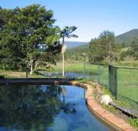 Golden Pond Retreat - Lightning Ridge Tourism