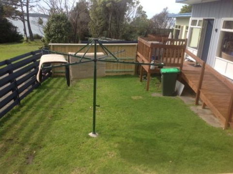 Hibiscus Heights - Lightning Ridge Tourism 2