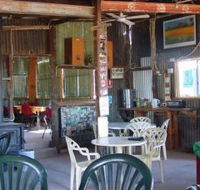 Peters Glengarry Hilton - Lightning Ridge Tourism