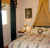 Morvern Valley Guest Houses - Lightning Ridge Tourism