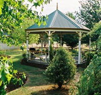 Chalets Lumineux - Lightning Ridge Tourism